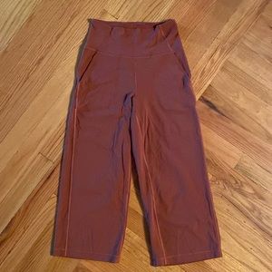 Lululemon Align Wide Leg Capris size 6